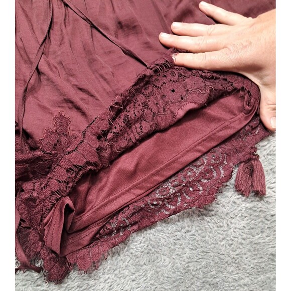 Kendall And Kylie Romper Womens Sz Small Long Sleeve Shorts Lace Hem Flowy - Picture 7 of 15